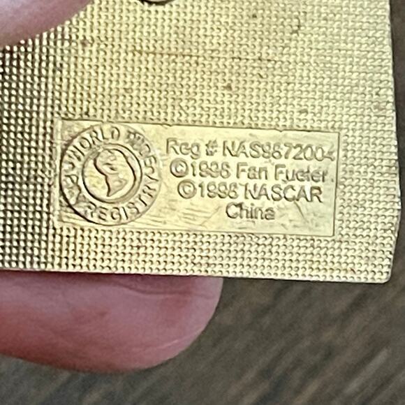 Collectibles Cars Nascar Fans Lot of 02 Pins Ford & Rusty Wallace - Picture 7 of 7